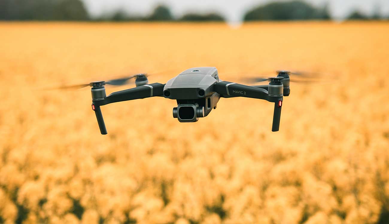 ¿Qué necesitas saber para volar drones en Colombia?